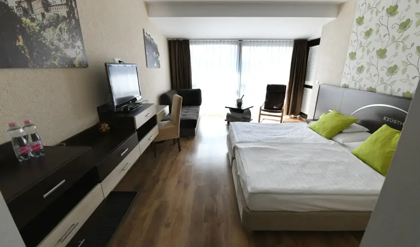 Ezsthd Hotel Veszprm - Augusztus 20.