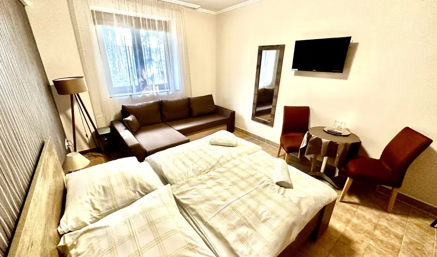 Fenyves Vendghz Sifok - Augusztus 20. (min. 5 j)