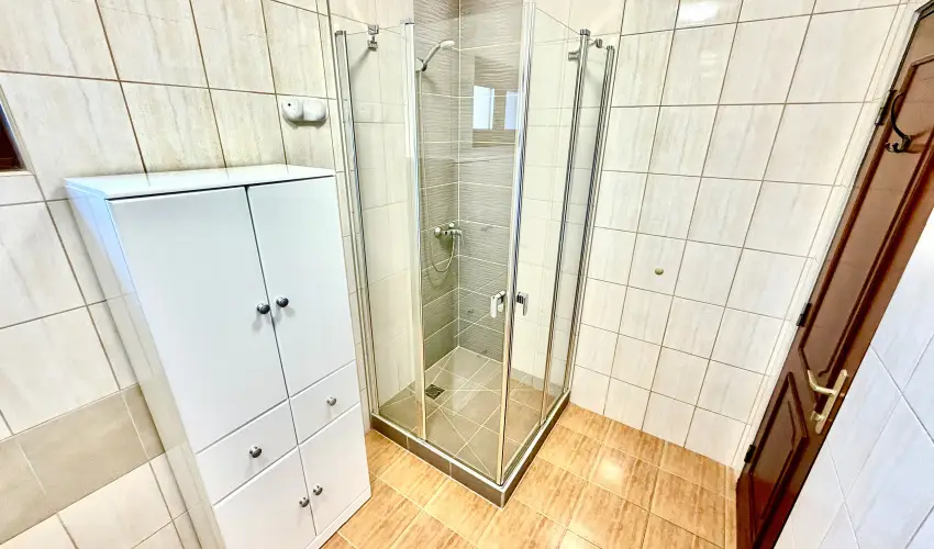 Fenyves Vend�gh�z Si�fok - Augusztus 20. (min. 5 �j)