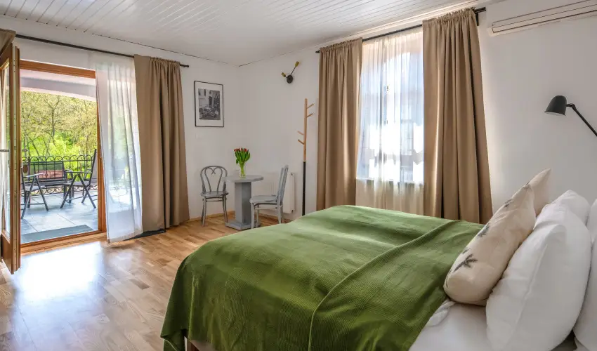 Ferrata Vendghz Csesznek - Augusztus 20. (min. 3 j)