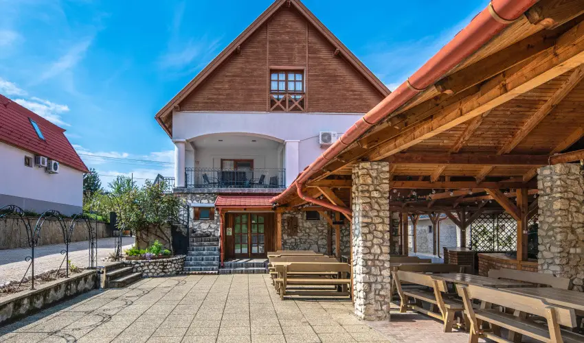 Ferrata Vendghz Csesznek - Augusztus 20. (min. 3 j)