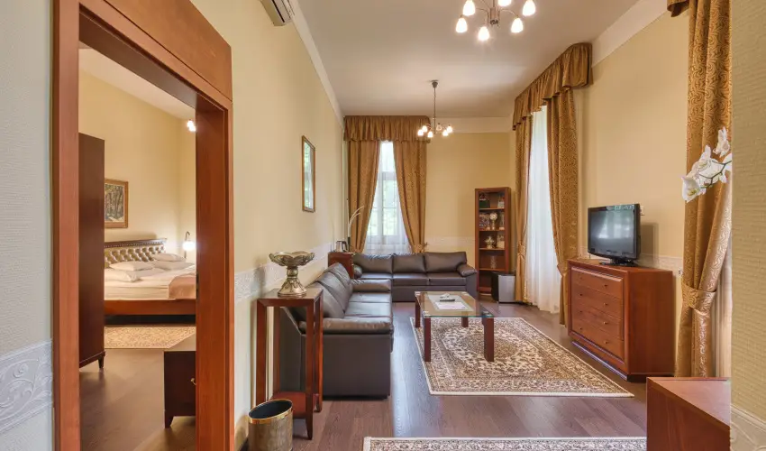 Fnix Wellness Resort Ngrdgrdony - Augusztus 20. (min. 3 j)