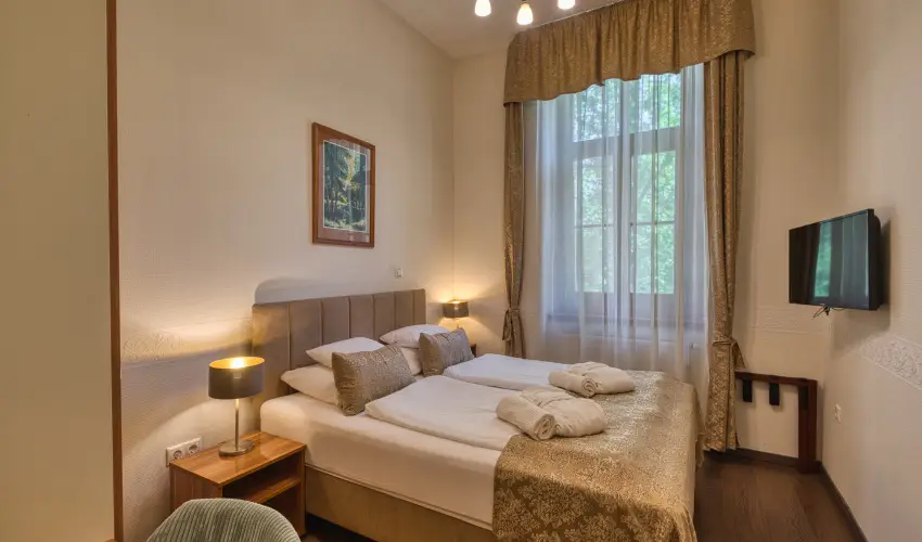 Fnix Wellness Resort Ngrdgrdony - Augusztus 20. (min. 3 j)