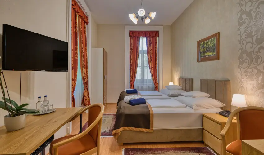 Fnix Wellness Resort Ngrdgrdony - Augusztus 20. (min. 3 j)