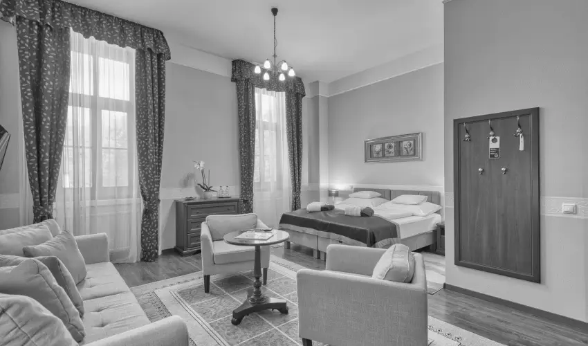 F�nix Wellness Resort N�gr�dg�rdony - Augusztus 20. (min. 2 �j)