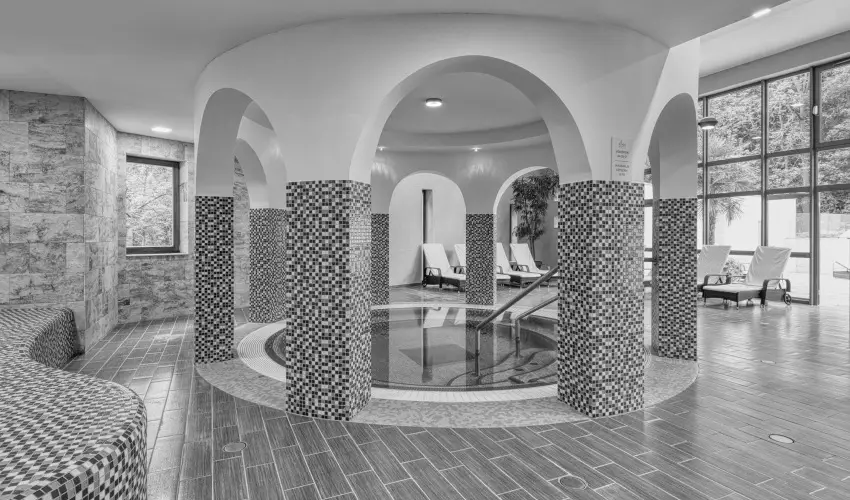 F�nix Wellness Resort N�gr�dg�rdony - Augusztus 20. (min. 2 �j)