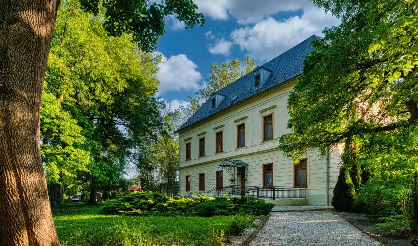 Fnix Wellness Resort Ngrdgrdony - Augusztus 20. (min. 3 j)