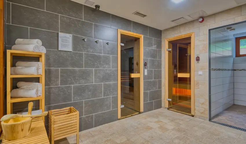 Fnix Wellness Resort Ngrdgrdony - Augusztus 20. (min. 3 j)