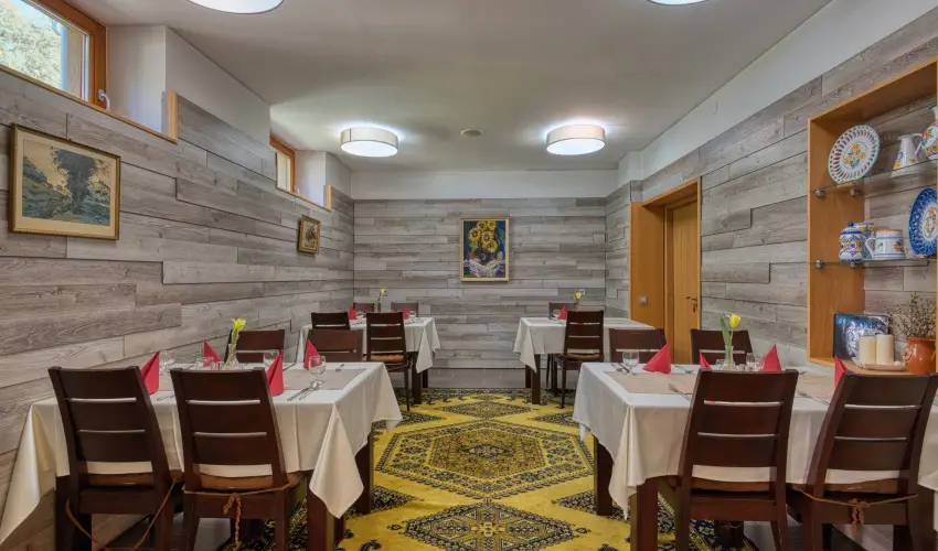 Fnix Wellness Resort Ngrdgrdony - Augusztus 20. (min. 3 j)