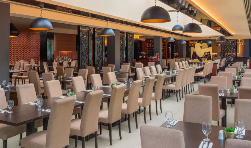 Four Points by Sheraton Kecskem�t Hotel & Konferenciak�zpont Kecskem�t - Augusztus 20.