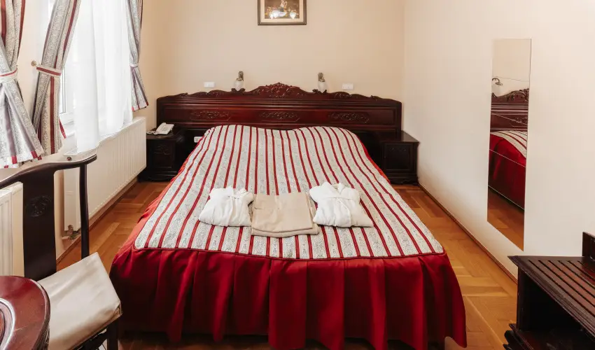 Fried Kast�ly Hotel Simontornya - Augusztus 20. (min. 3 �j)