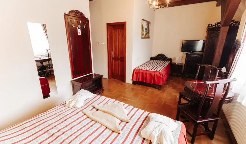 Fried Kast�ly Hotel Simontornya - Augusztus 20. (min. 3 �j)