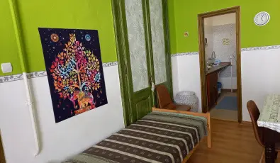 G�bor Vend�gh�z Eger