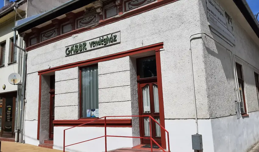 G�bor Vend�gh�z Eger - Augusztus 20.
