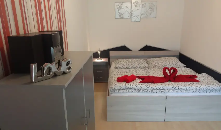 Gere Apartman Harkny - Augusztus 20. (min. 3 j)