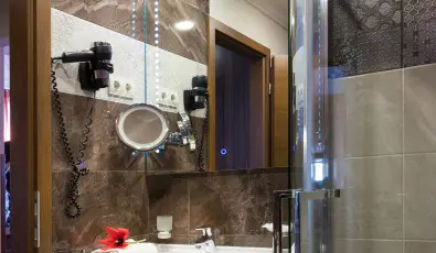 Golden Ball Club Hotel Gy�r