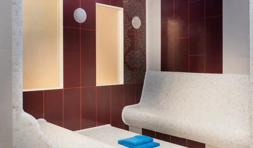 Golden Ball Club Hotel Gy�r - Augusztus 20.