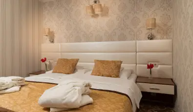 Golden Ball Club Hotel Gy�r