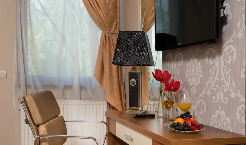 Golden Ball Club Hotel Gy�r - Augusztus 20.