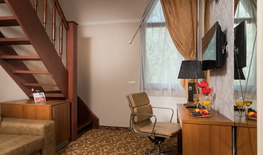 Golden Ball Club Hotel Gy�r - Augusztus 20.