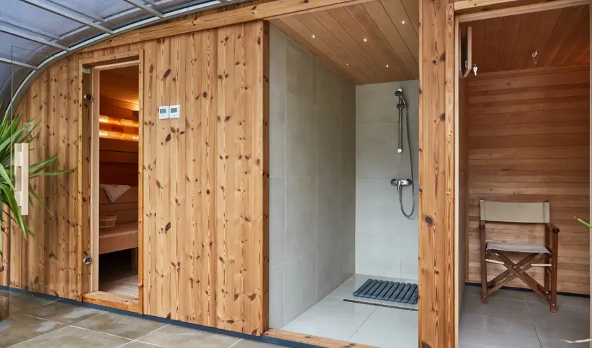 Gold Haus Panzi� Balatonf�red - Augusztus 20. (min. 3 �j)