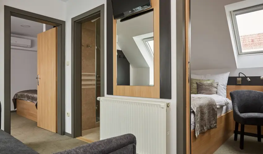 Gold Haus Panzi� Balatonf�red - Augusztus 20. (min. 3 �j)