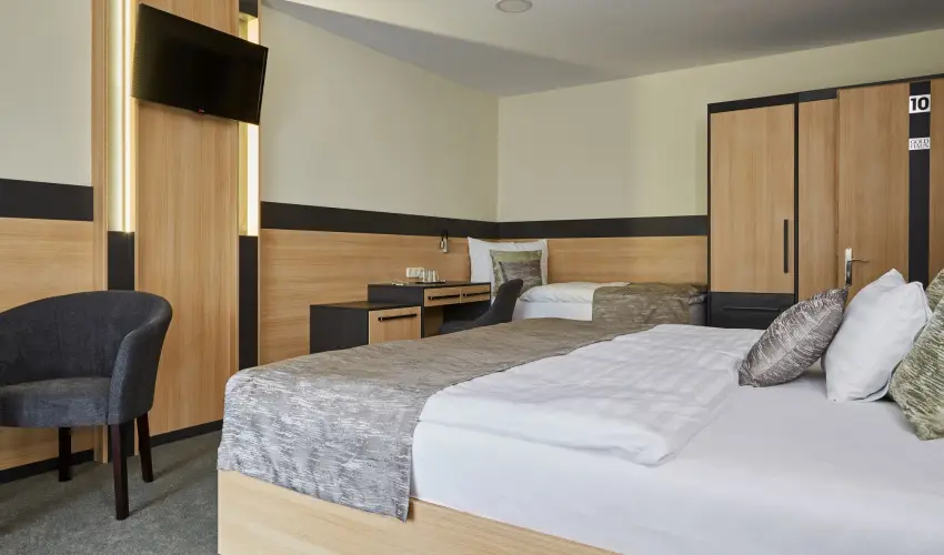 Gold Haus Panzi� Balatonf�red - Augusztus 20. (min. 3 �j)