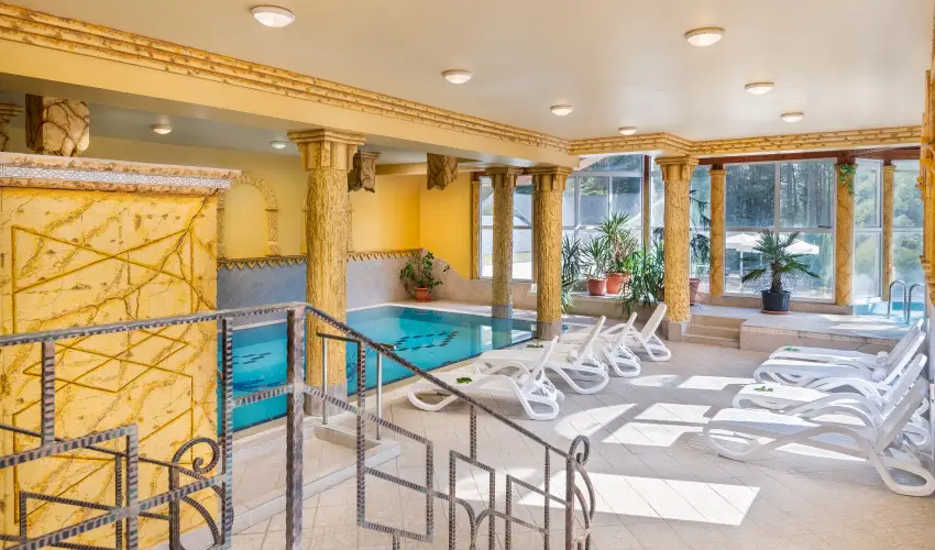 Gosztola Gy�ngye-az erd� sz�llod�ja Gosztola - Augusztus 20.