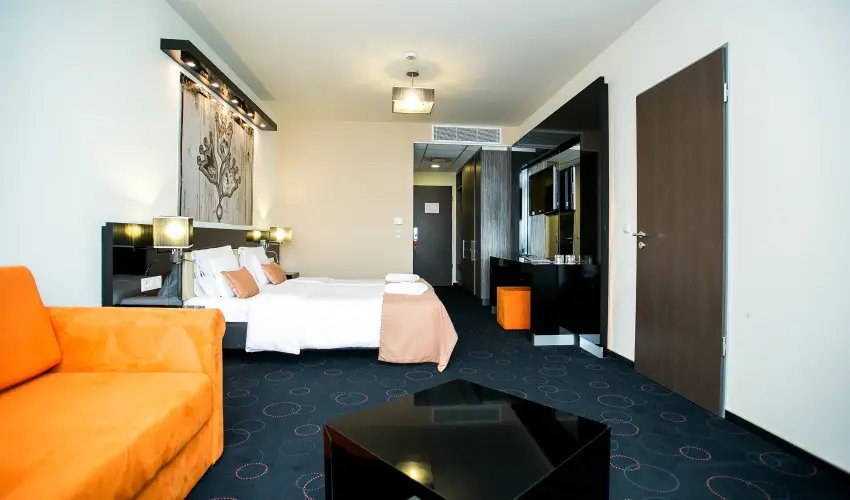 Gotthard Therme Hotel & Conference Szentgotthrd - Augusztus 20. - teljes elrefizetssel