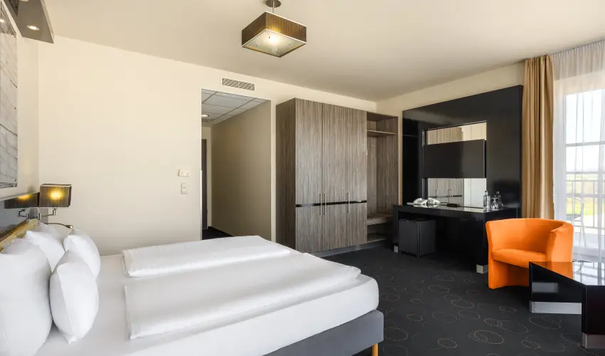 Gotthard Therme Hotel Szentgotth�rd - Augusztus 20. - teljes el�refizet�ssel