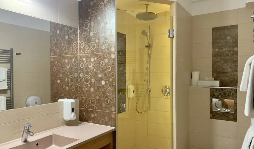 Granada Konferencia Wellness �s Sport Hotel Kecskem�t - Augusztus 20.