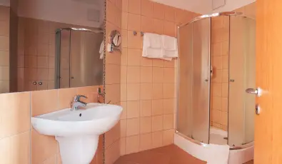 Granada Konferencia Wellness �s Sport Hotel Kecskem�t