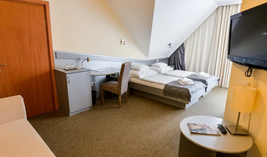 Granada Konferencia Wellness �s Sport Hotel Kecskem�t - Augusztus 20.