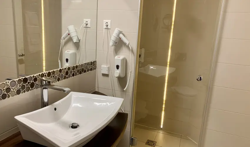 Granada Konferencia Wellness �s Sport Hotel Kecskem�t - Augusztus 20.