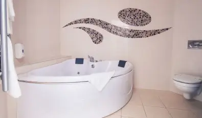 Granada Konferencia Wellness �s Sport Hotel Kecskem�t