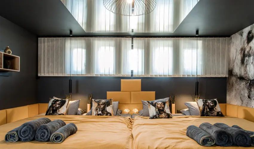 Greyhouse Apartments Hark�ny - Augusztus 20.