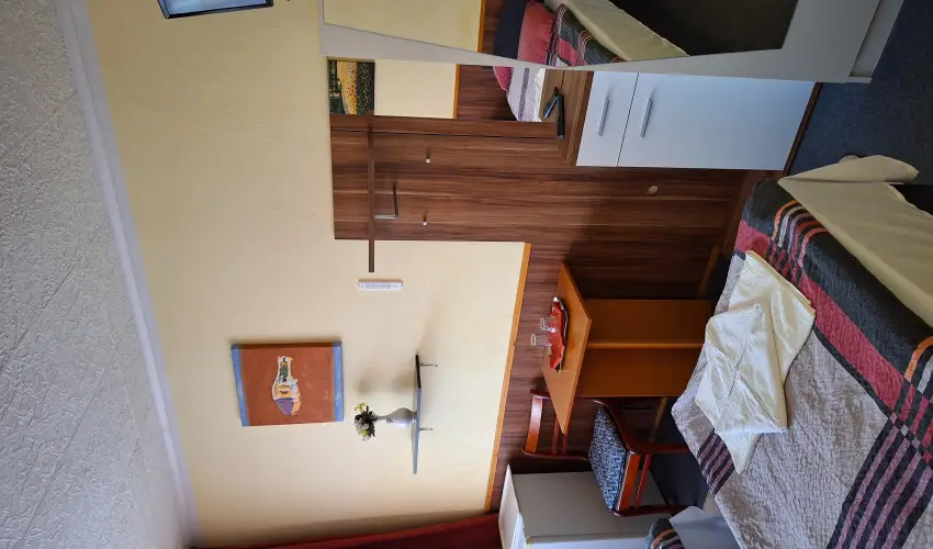 Grill Terasz �tterem �s Sz�ll�shely Mez�k�vesd - Augusztus 20.