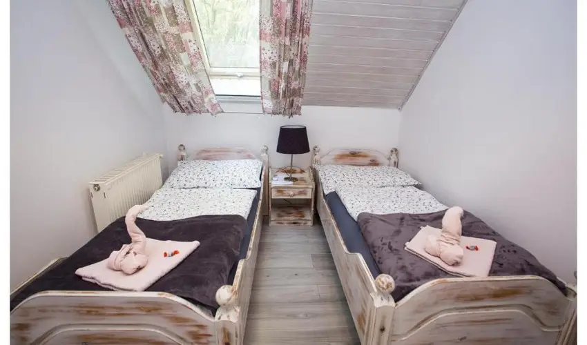 Gyulavez�r Lovasbirodalma Panzi�  Gyulakeszi - Augusztus 20. (min. 2 �j)