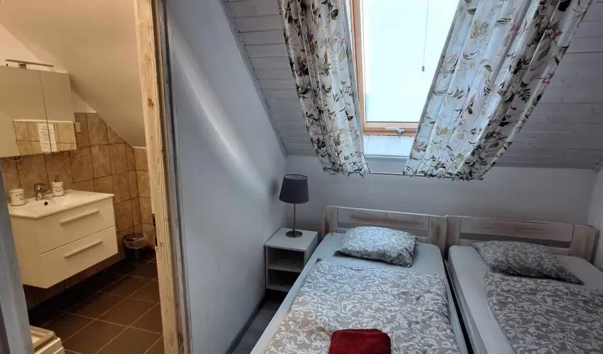 Gyulavez�r Lovasbirodalma Panzi�  Gyulakeszi - Augusztus 20. (min. 2 �j)