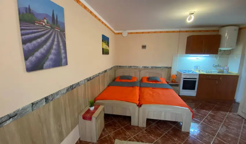 Hajnal Apartman Hajdszoboszl - Augusztus 20.