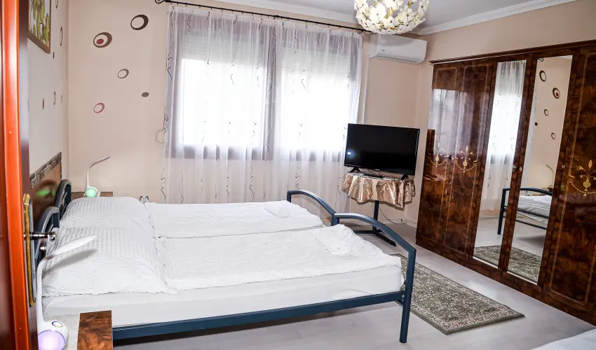 Hajnal Apartman Hajdszoboszl - Augusztus 20.