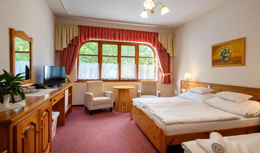 Hajd� Kast�ly Hotel Hajd�szoboszl� - Augusztus 20. (min. 2 �j)