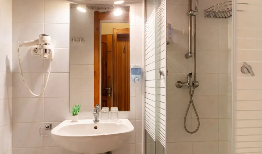 Hajd� Kast�ly Hotel Hajd�szoboszl� - Augusztus 20. (min. 2 �j)