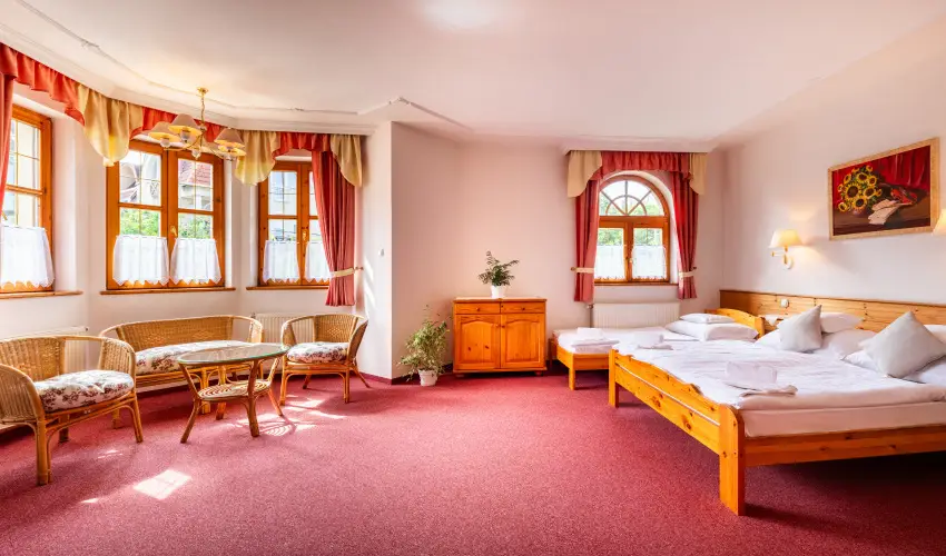Hajd� Kast�ly Hotel Hajd�szoboszl� - Augusztus 20. (min. 2 �j)