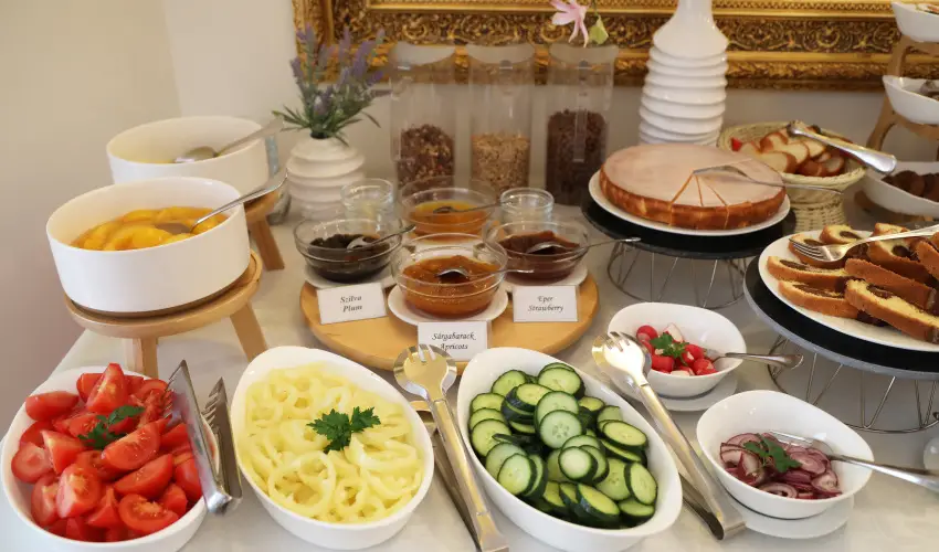 Hajd� Kast�ly Hotel Hajd�szoboszl� - Augusztus 20. (min. 2 �j)