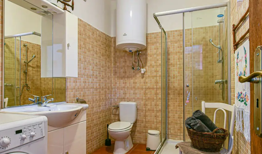 Halhza Vendghz Sirok - Augusztus 20. (min. 3 j)