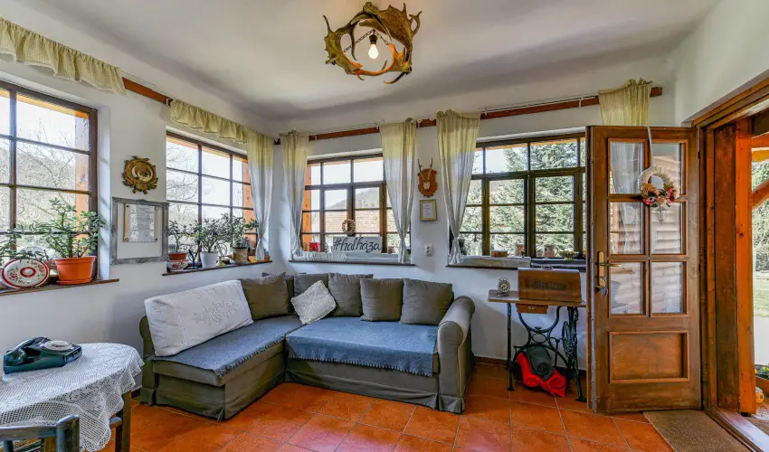 Halhza Vendghz Sirok - Augusztus 20. (min. 3 j)