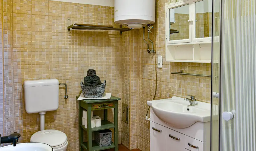 Halhza Vendghz Sirok - Augusztus 20. (min. 3 j)