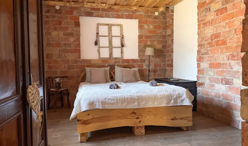 Halhza Vendghz Sirok - Augusztus 20. (min. 3 j)