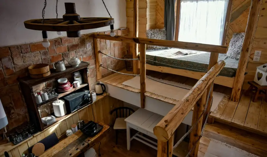 Halhza Vendghz Sirok - Augusztus 20. (min. 3 j)